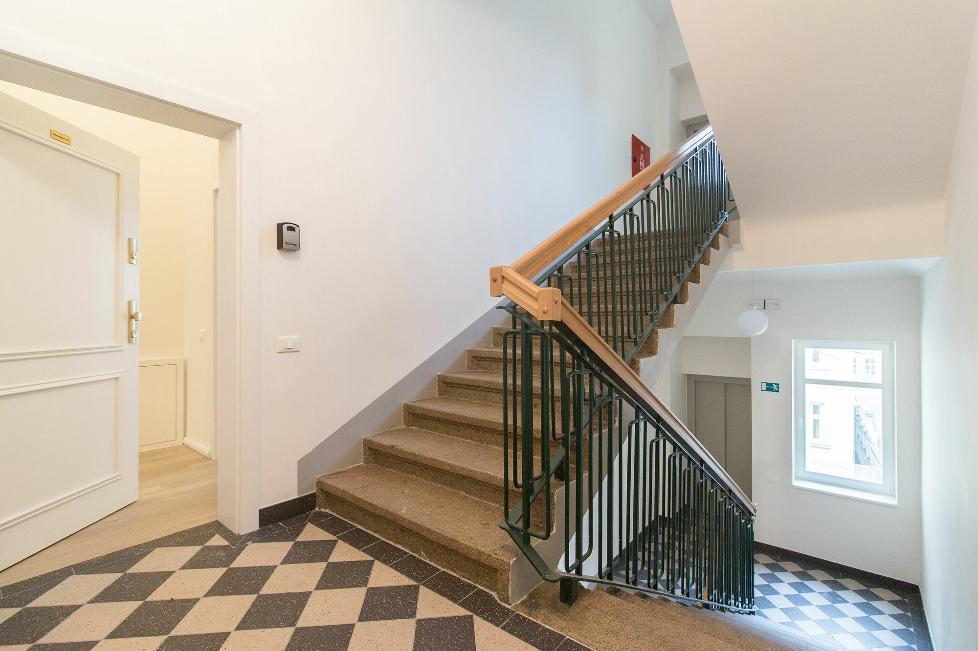 Appartamento Balcony 10min From Historic Center
